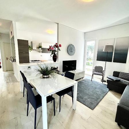 Your Familyapartment In Sirmione Zewnętrze zdjęcie
