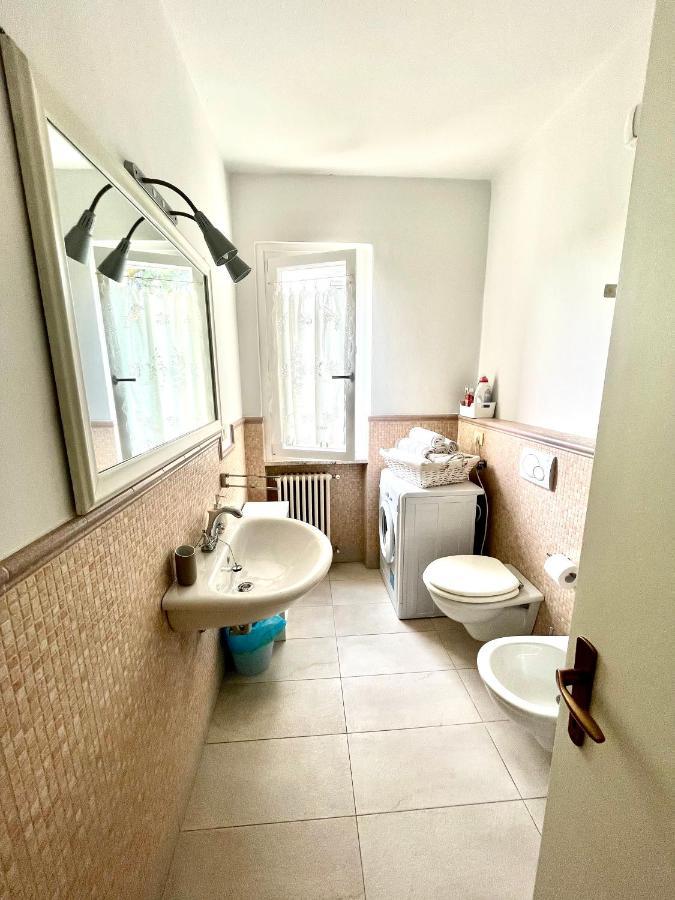 Your Familyapartment In Sirmione Zewnętrze zdjęcie