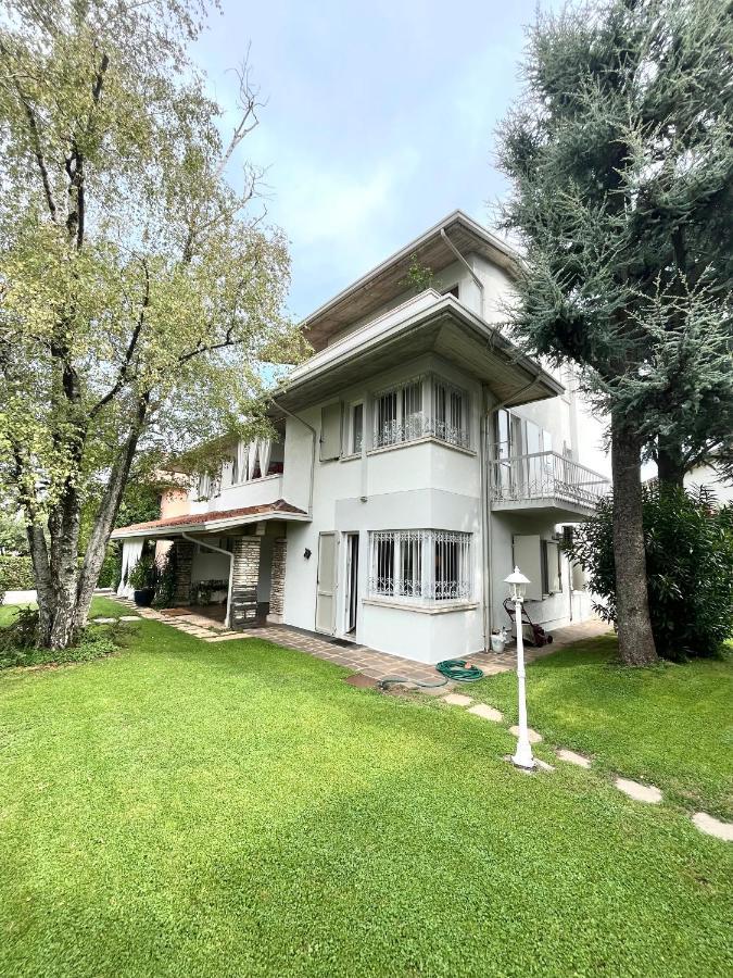 Your Familyapartment In Sirmione Zewnętrze zdjęcie