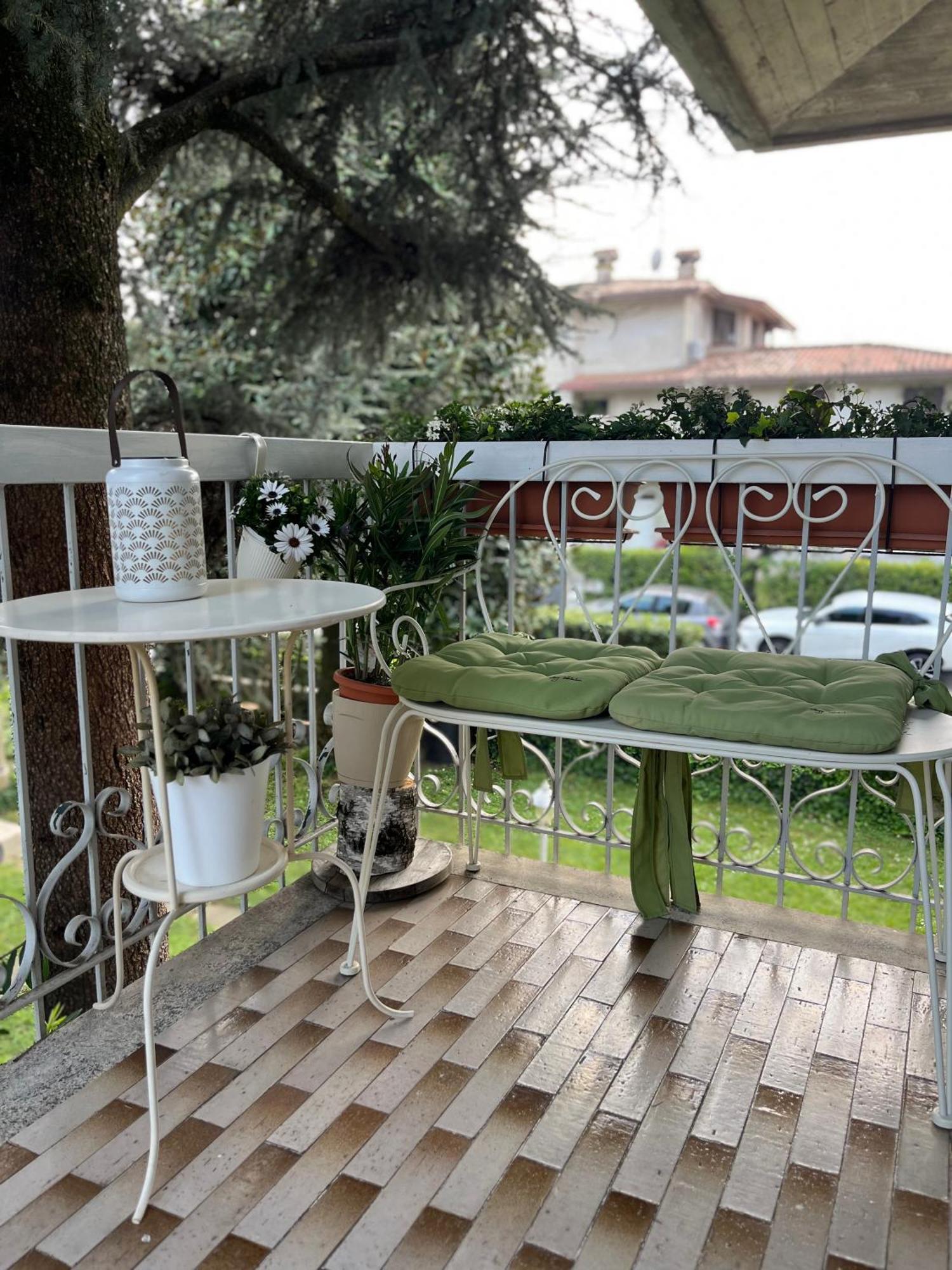 Your Familyapartment In Sirmione Zewnętrze zdjęcie