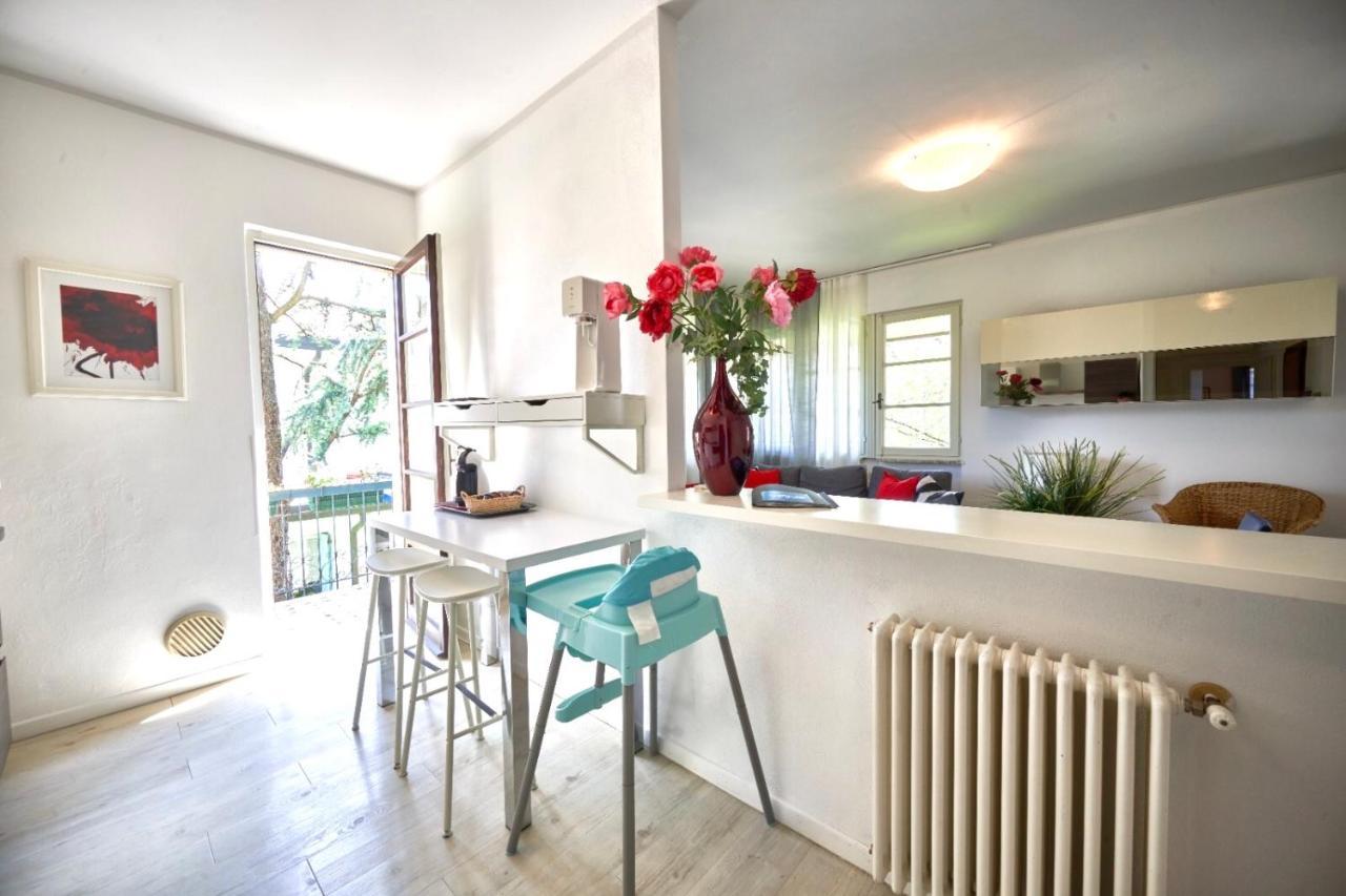 Your Familyapartment In Sirmione Zewnętrze zdjęcie